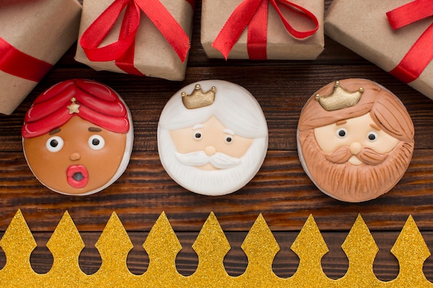 Jak tworzyć unikalne dekoracje świecowe dzięki różnorodnym kształtom form?